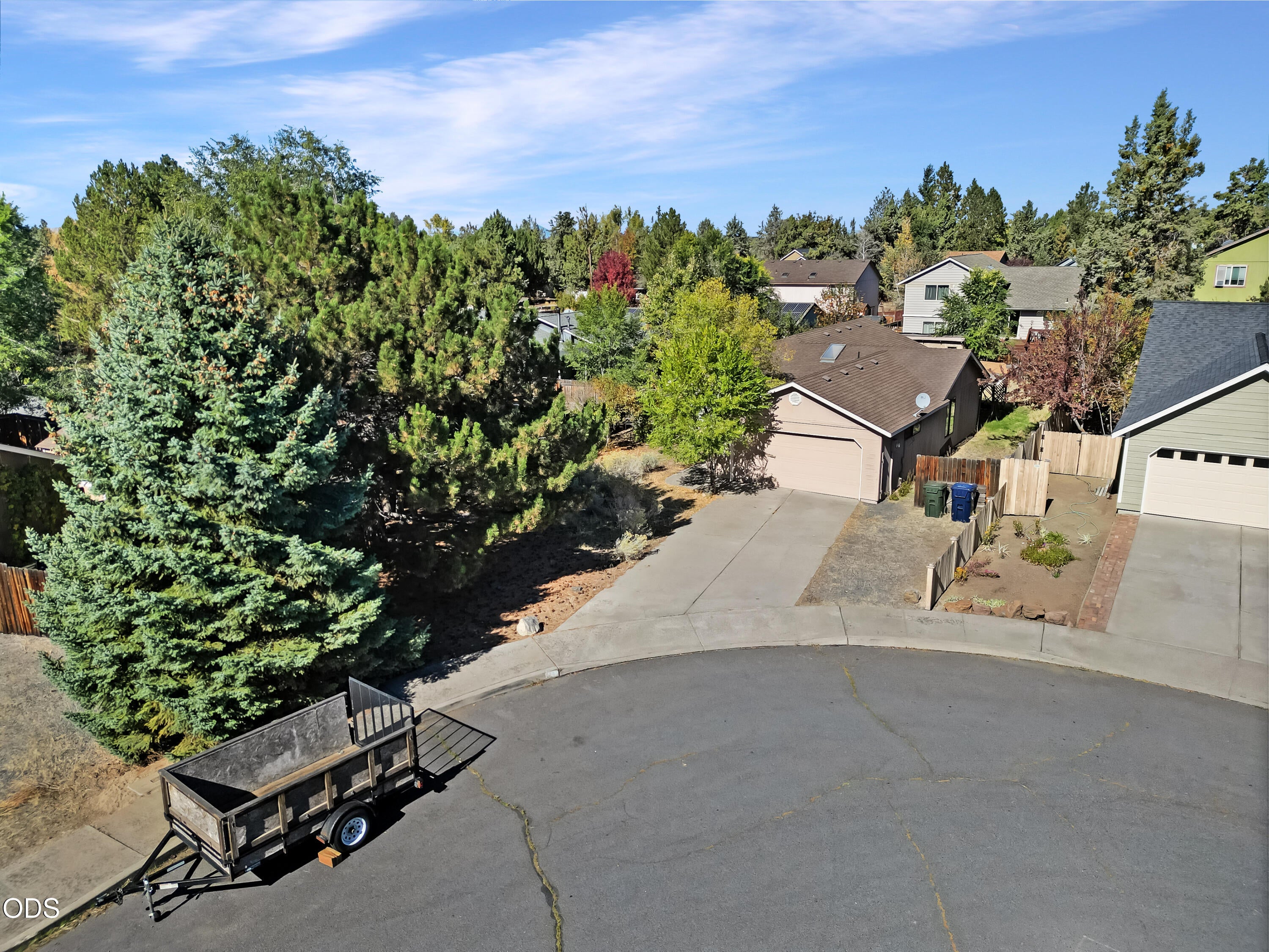 2052 NE Red Rock Lane
