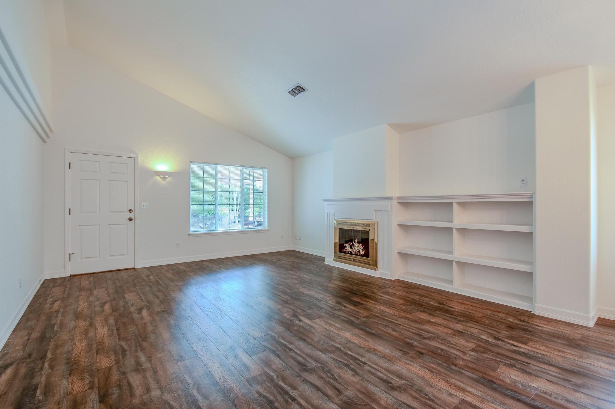 Country Club VillageEstates South Village - Residential