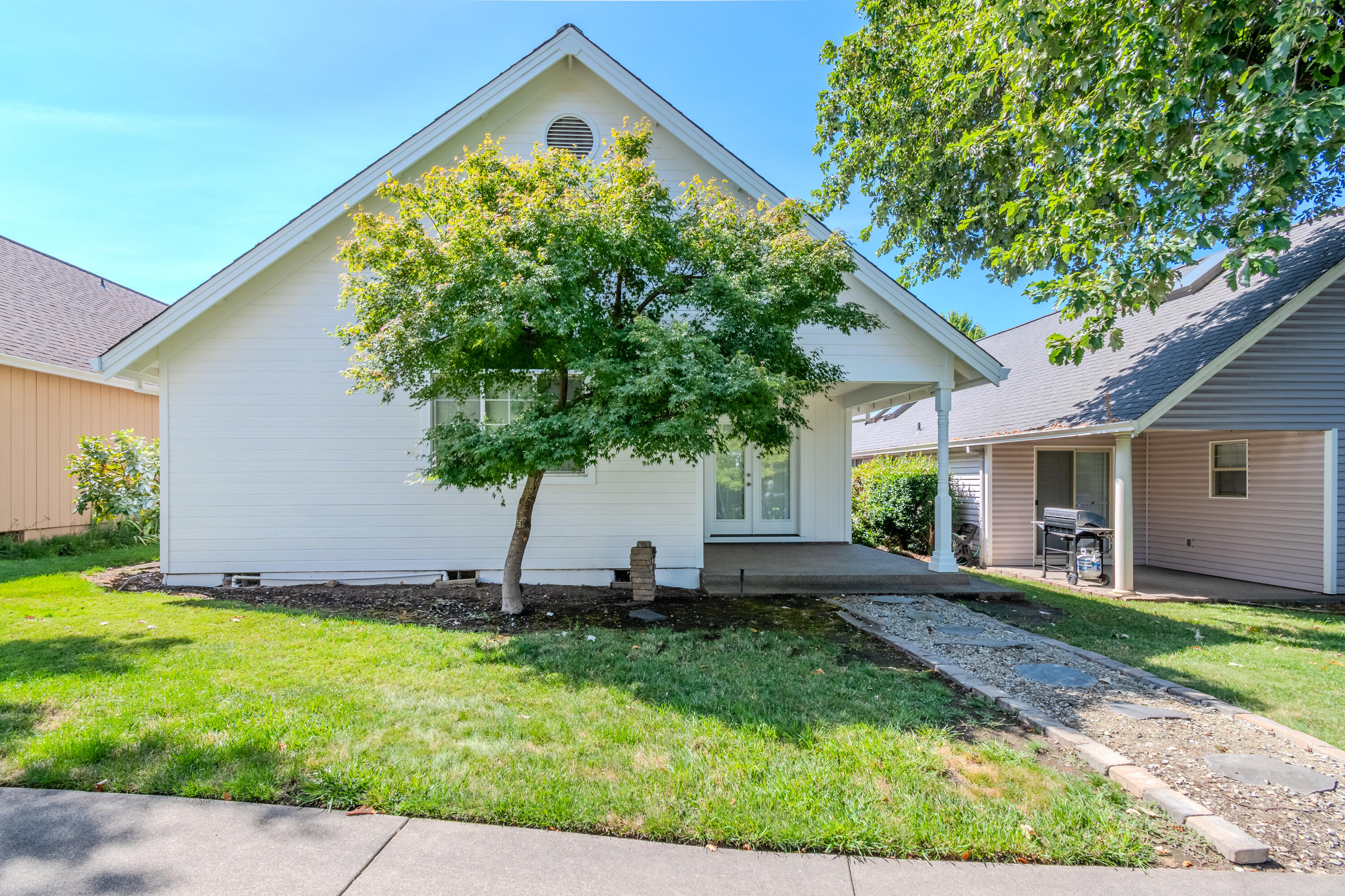 Country Club VillageEstates South Village - Residential