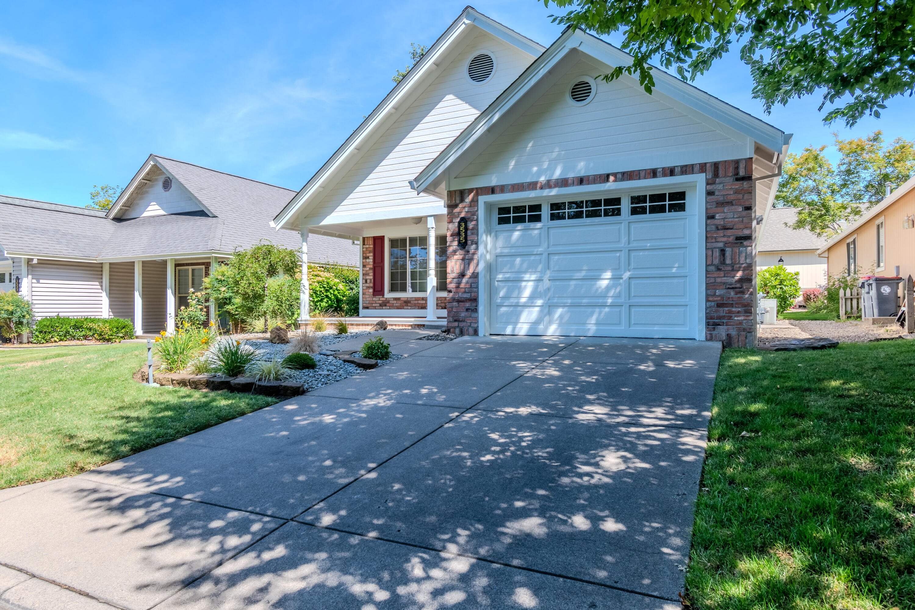 Country Club VillageEstates South Village - Residential