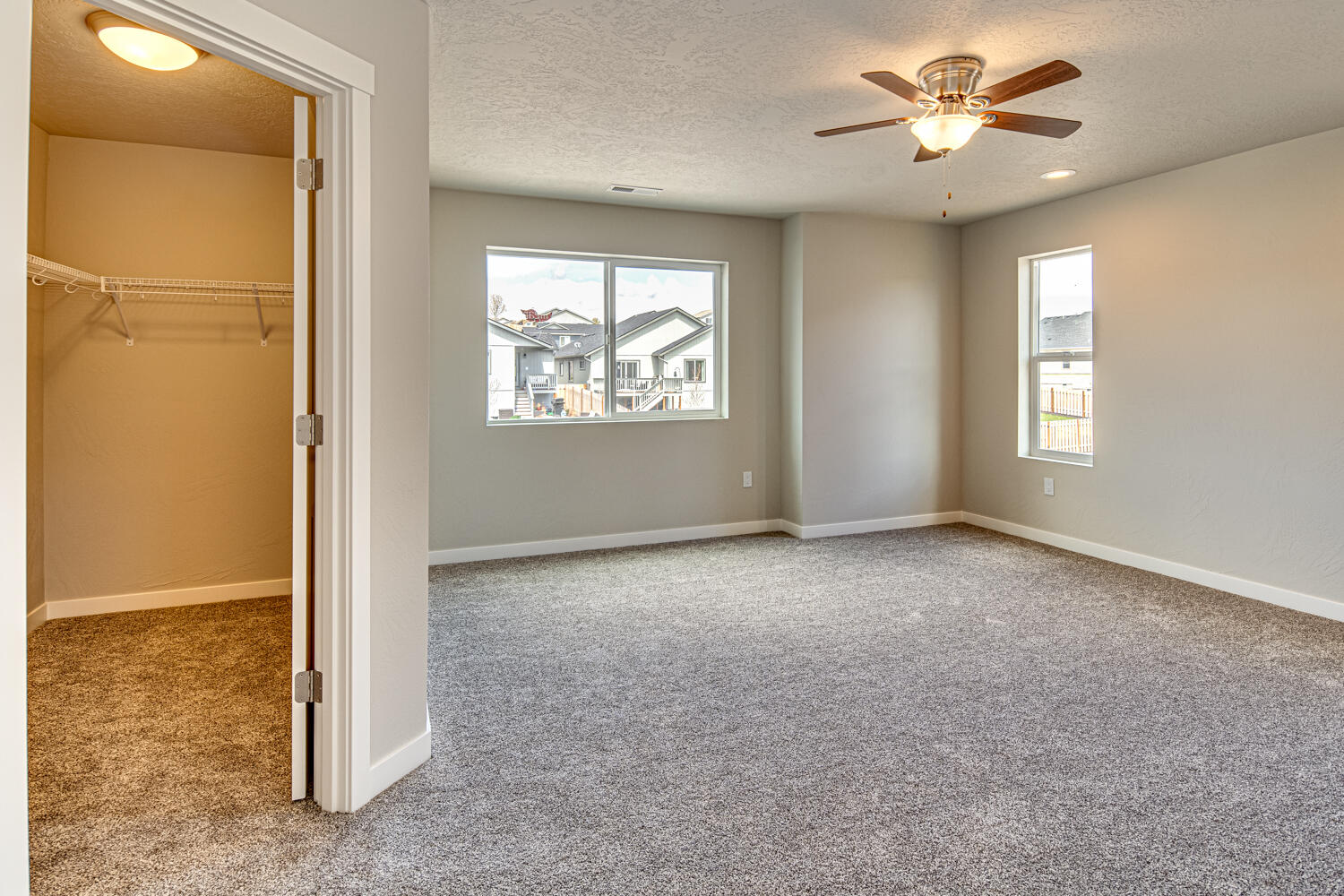 Stoneridge Terrace - Residential