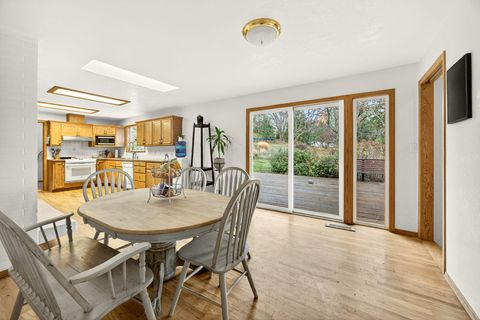 Tiny photo for 1103 Hillview Drive, Ashland, OR 97520 (MLS # 220212411)