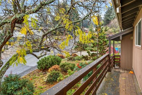 Tiny photo for 1103 Hillview Drive, Ashland, OR 97520 (MLS # 220212411)