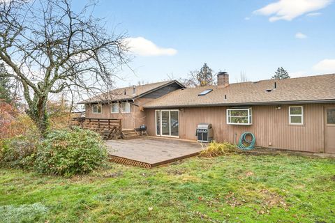 Tiny photo for 1103 Hillview Drive, Ashland, OR 97520 (MLS # 220212411)