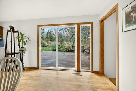 Tiny photo for 1103 Hillview Drive, Ashland, OR 97520 (MLS # 220212411)