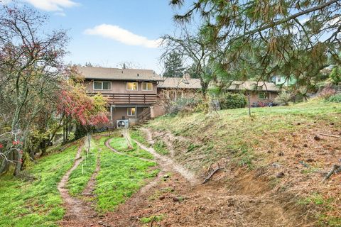 Tiny photo for 1103 Hillview Drive, Ashland, OR 97520 (MLS # 220212411)