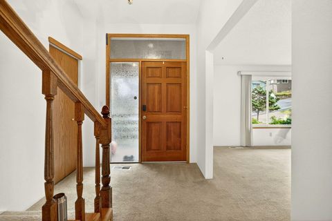 Tiny photo for 1103 Hillview Drive, Ashland, OR 97520 (MLS # 220212411)