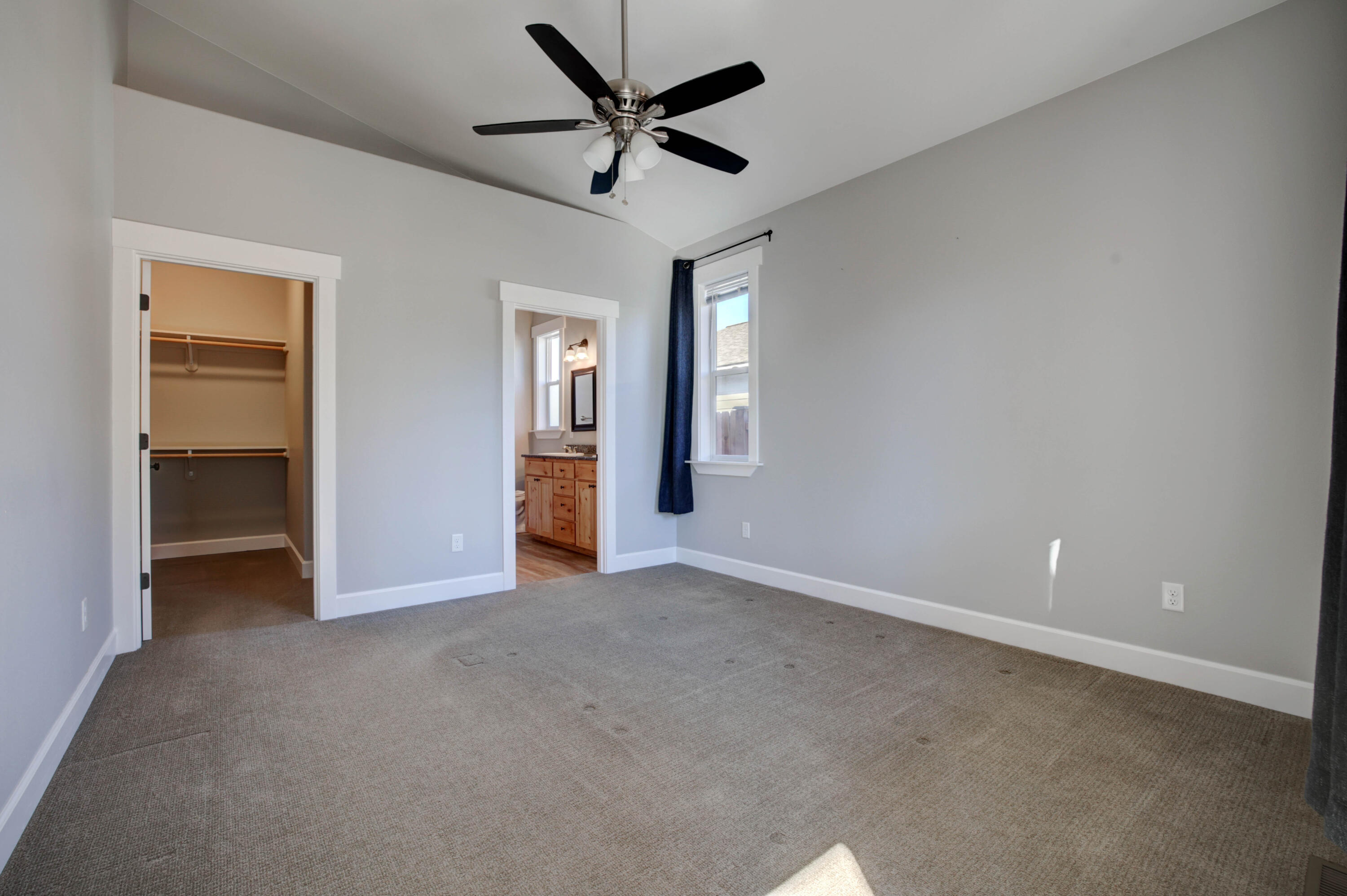 Huntington Meadows - Residential