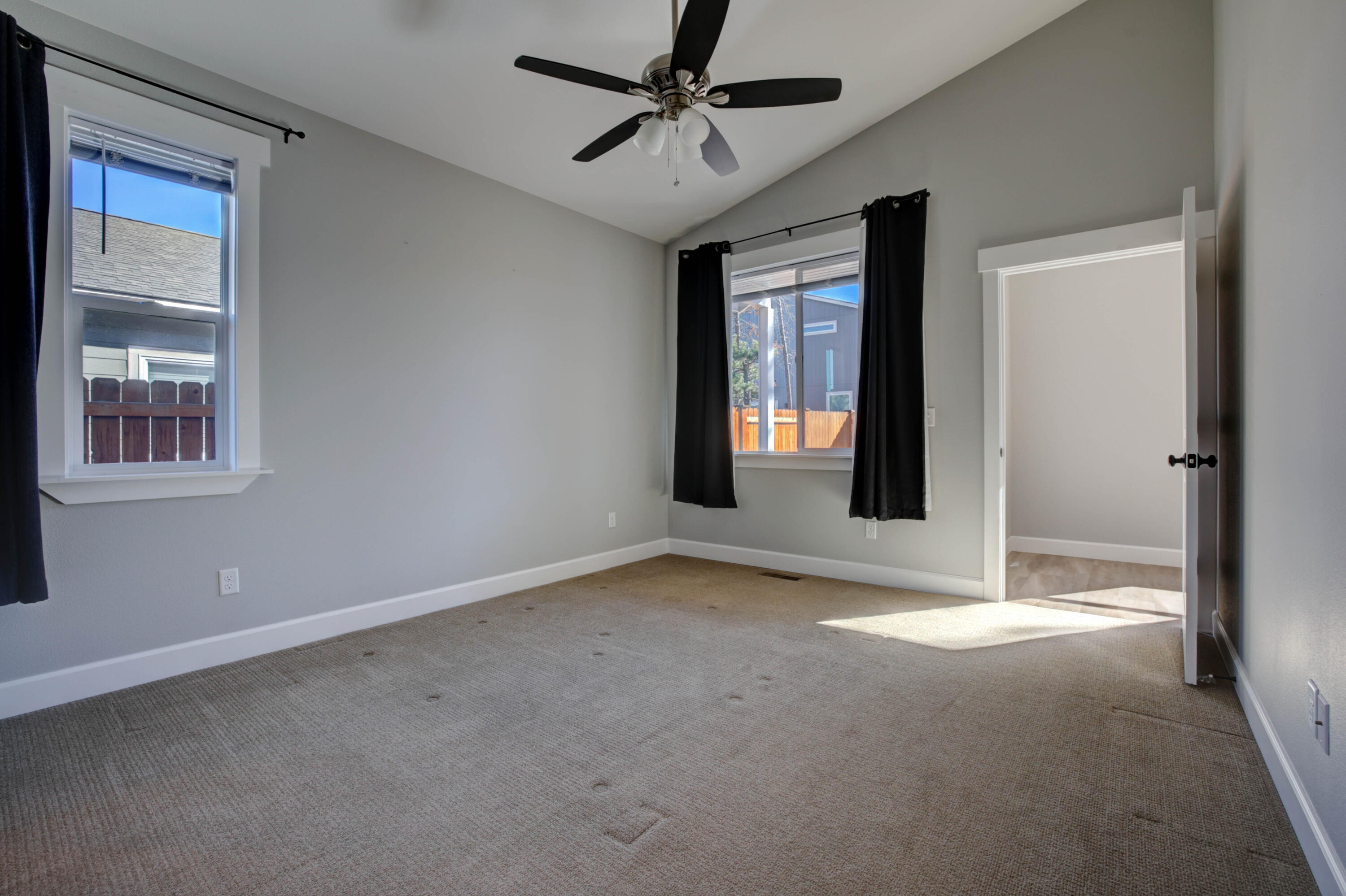 Huntington Meadows - Residential