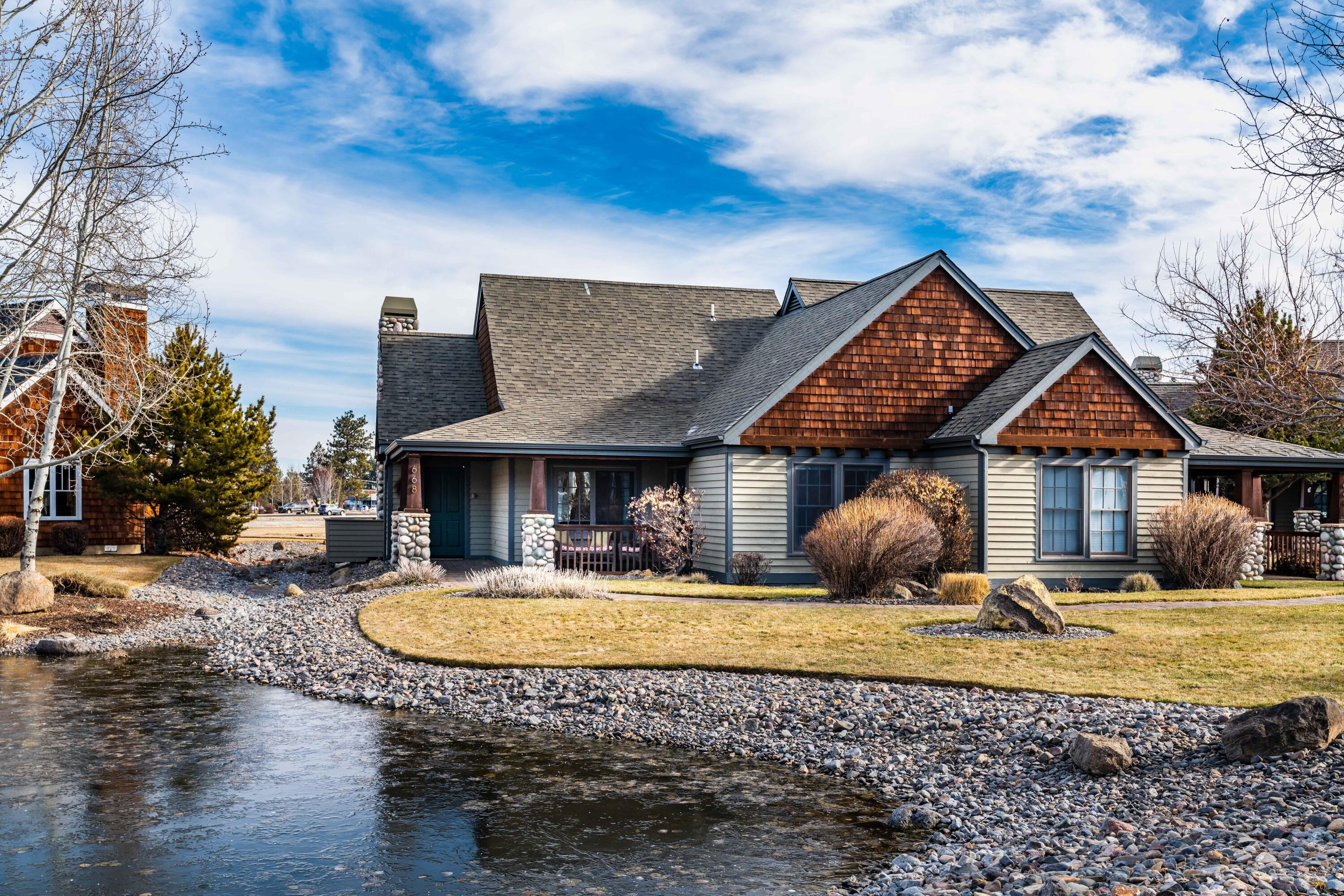 Pine Meadow Vill - Residential