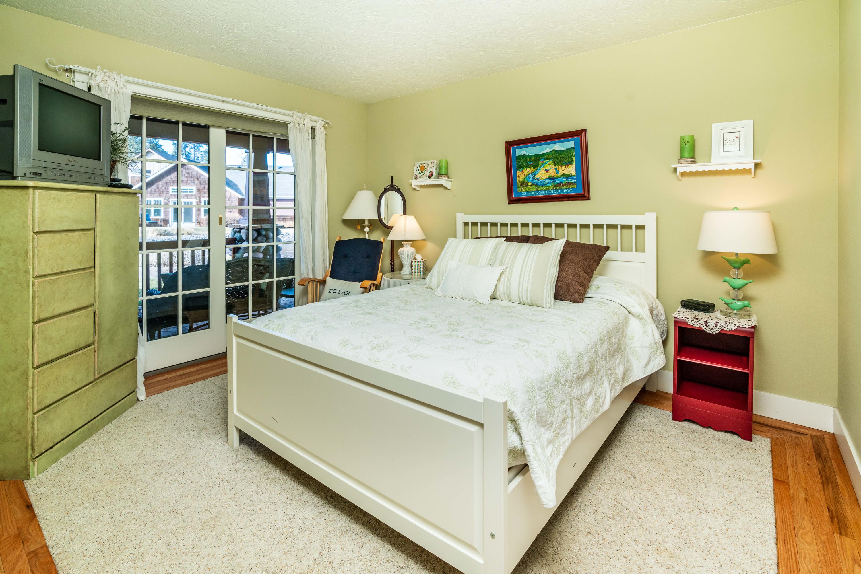 Pine Meadow Vill - Residential