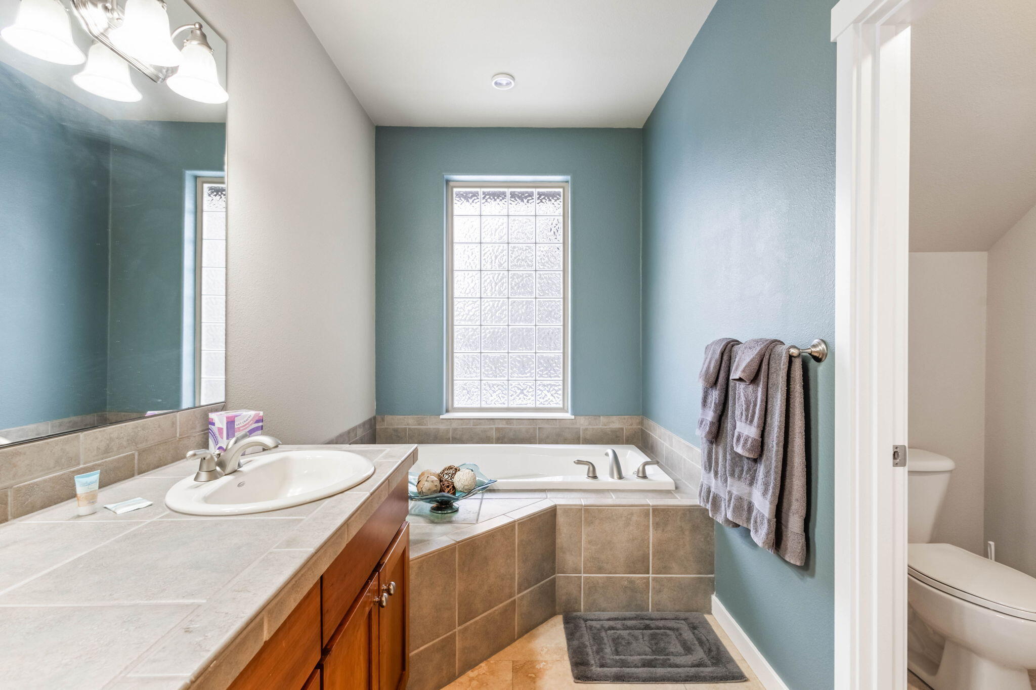 Ridge At Eagle Crest - Residential