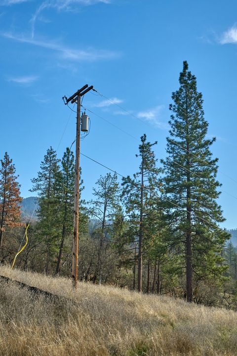 Tiny photo for 9463 E Antelope Road, Eagle Point, OR 97524 (MLS # 220212393)