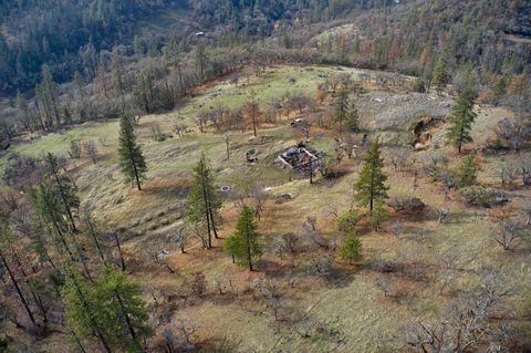 Tiny photo for 9463 E Antelope Road, Eagle Point, OR 97524 (MLS # 220212393)