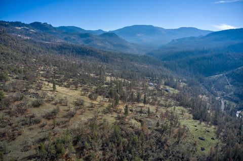 Tiny photo for 9463 E Antelope Road, Eagle Point, OR 97524 (MLS # 220212393)