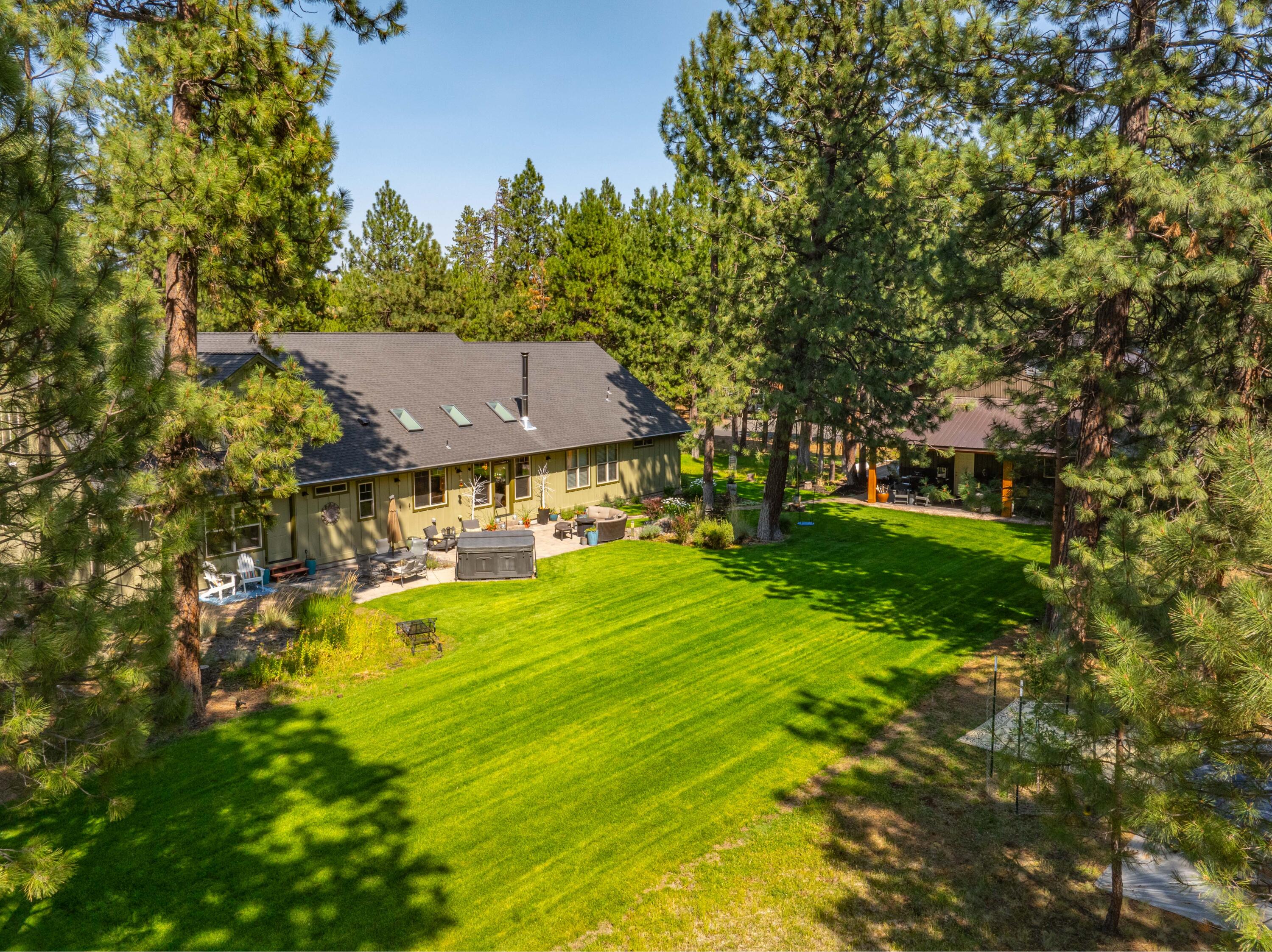 14597 Bluegrass Loop