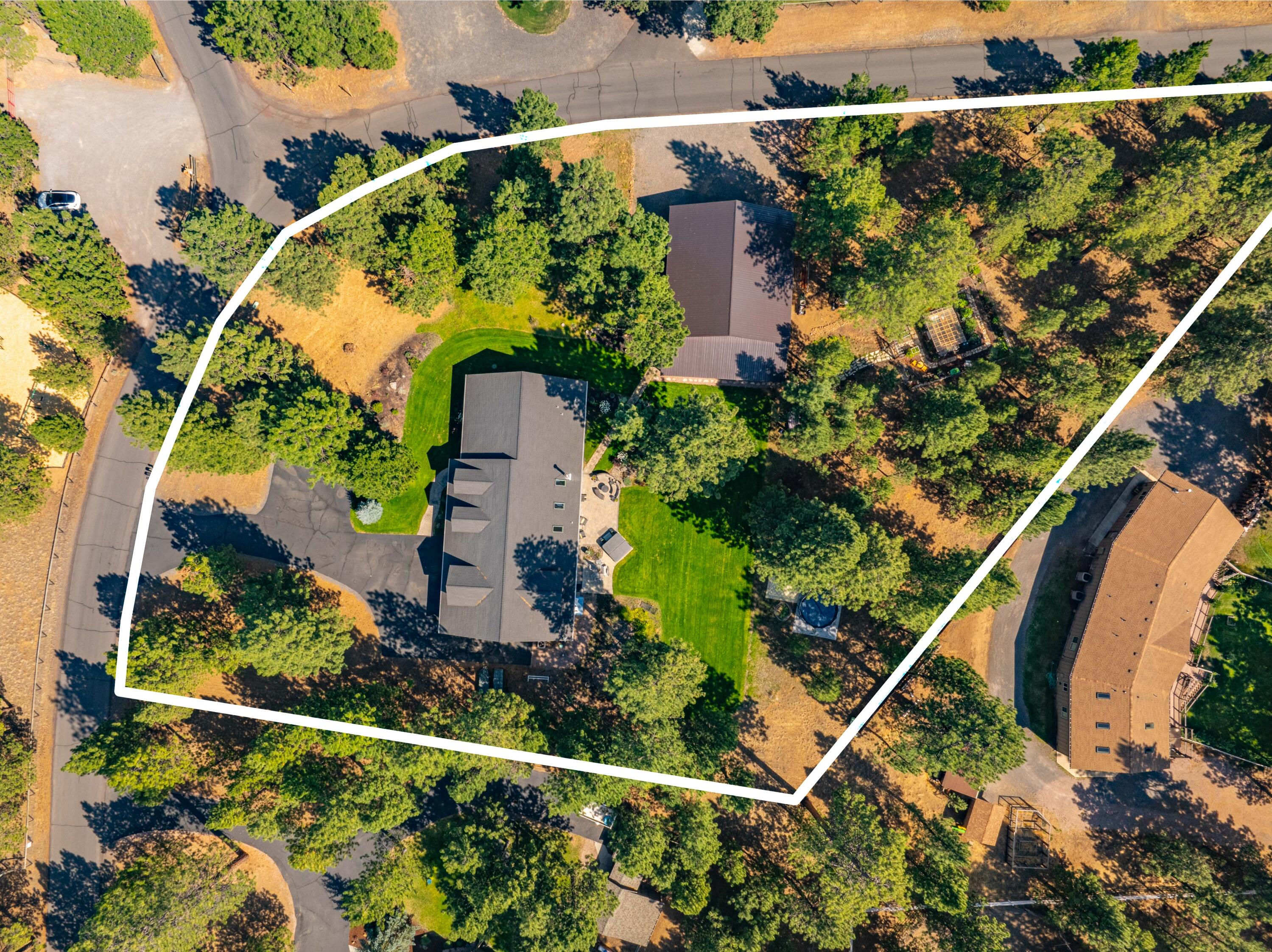 14597 Bluegrass Loop