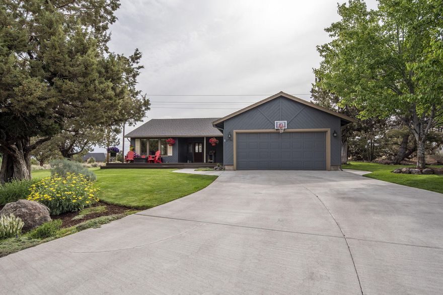South part of Redmond up on the Butte sits this remodeled home on a 1.18 acre lot. Home has 3 bedrooms and 2 baths, newer appliances with Alder cabinets. Laminate floors and tile counter tops make this kitchen shine. Separate living area with gas fireplace gives you the extra space for you living needs. Covered entry and covered patio, an abundance of decking, beautiful landscape, and separate utility gives access to the double car garage. There is an additional .98 acre lot adjoining that can be purchased if you desire separate fom this offer. Buyer and Buyer's broker to do all due diligence,