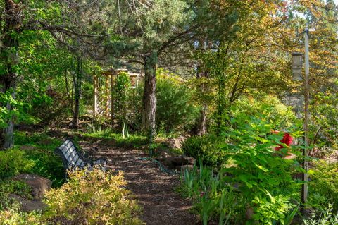 Tiny photo for 69150 Butcher Block Boulevard, Sisters, OR 97759 (MLS # 220213955)