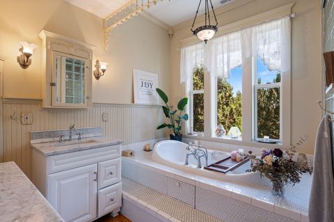 Tiny photo for 69150 Butcher Block Boulevard, Sisters, OR 97759 (MLS # 220213955)