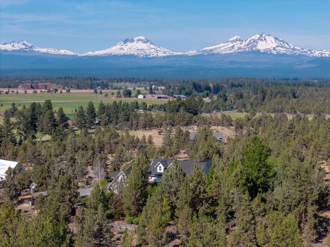 Tiny photo for 69150 Butcher Block Boulevard, Sisters, OR 97759 (MLS # 220213955)