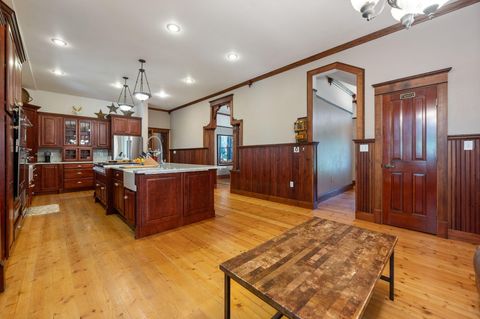 Tiny photo for 69150 Butcher Block Boulevard, Sisters, OR 97759 (MLS # 220213955)