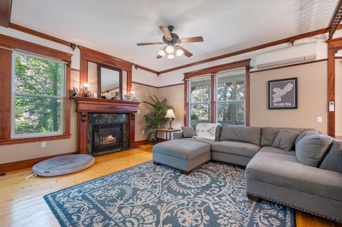 Tiny photo for 69150 Butcher Block Boulevard, Sisters, OR 97759 (MLS # 220213955)