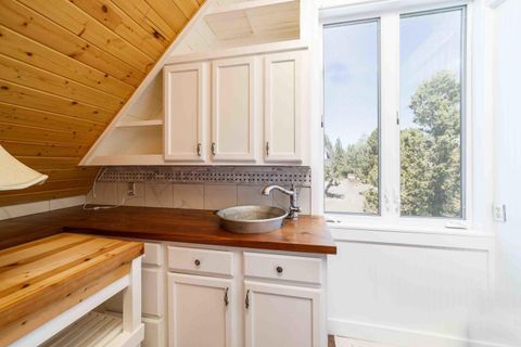 Tiny photo for 69150 Butcher Block Boulevard, Sisters, OR 97759 (MLS # 220213955)