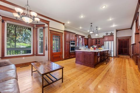 Tiny photo for 69150 Butcher Block Boulevard, Sisters, OR 97759 (MLS # 220213955)