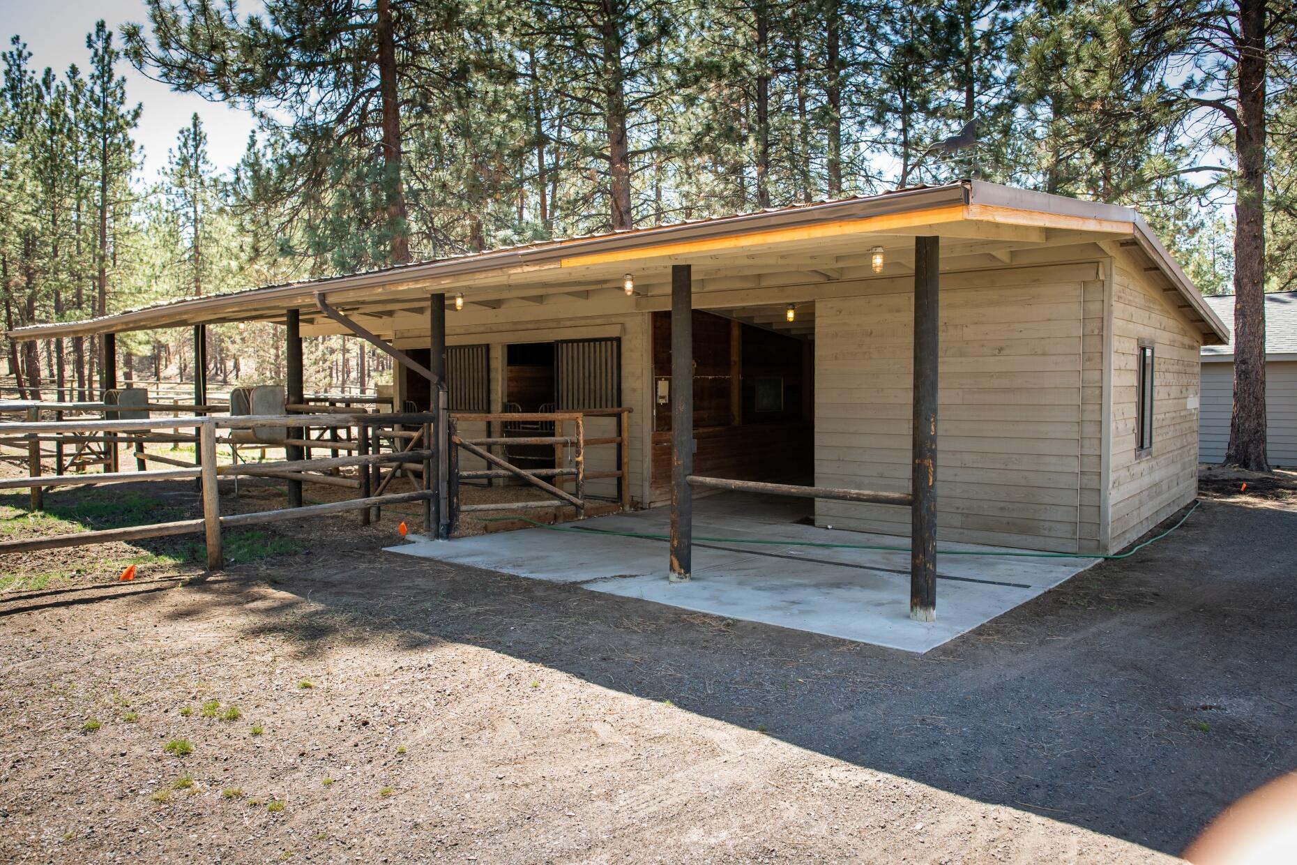 Woodside Ranch - Residential