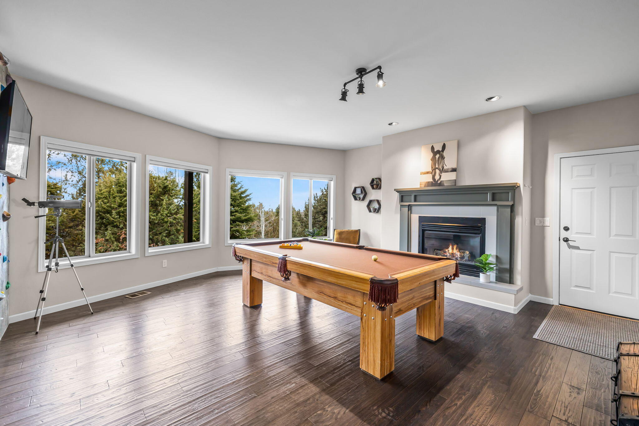 Wyndemere - Residential