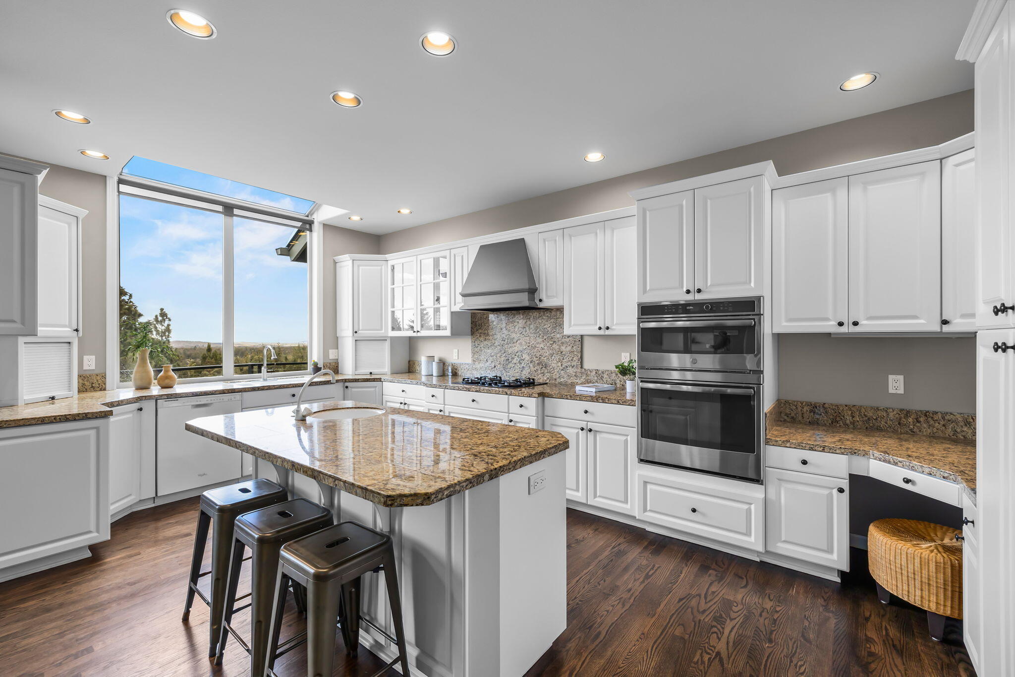 Wyndemere - Residential