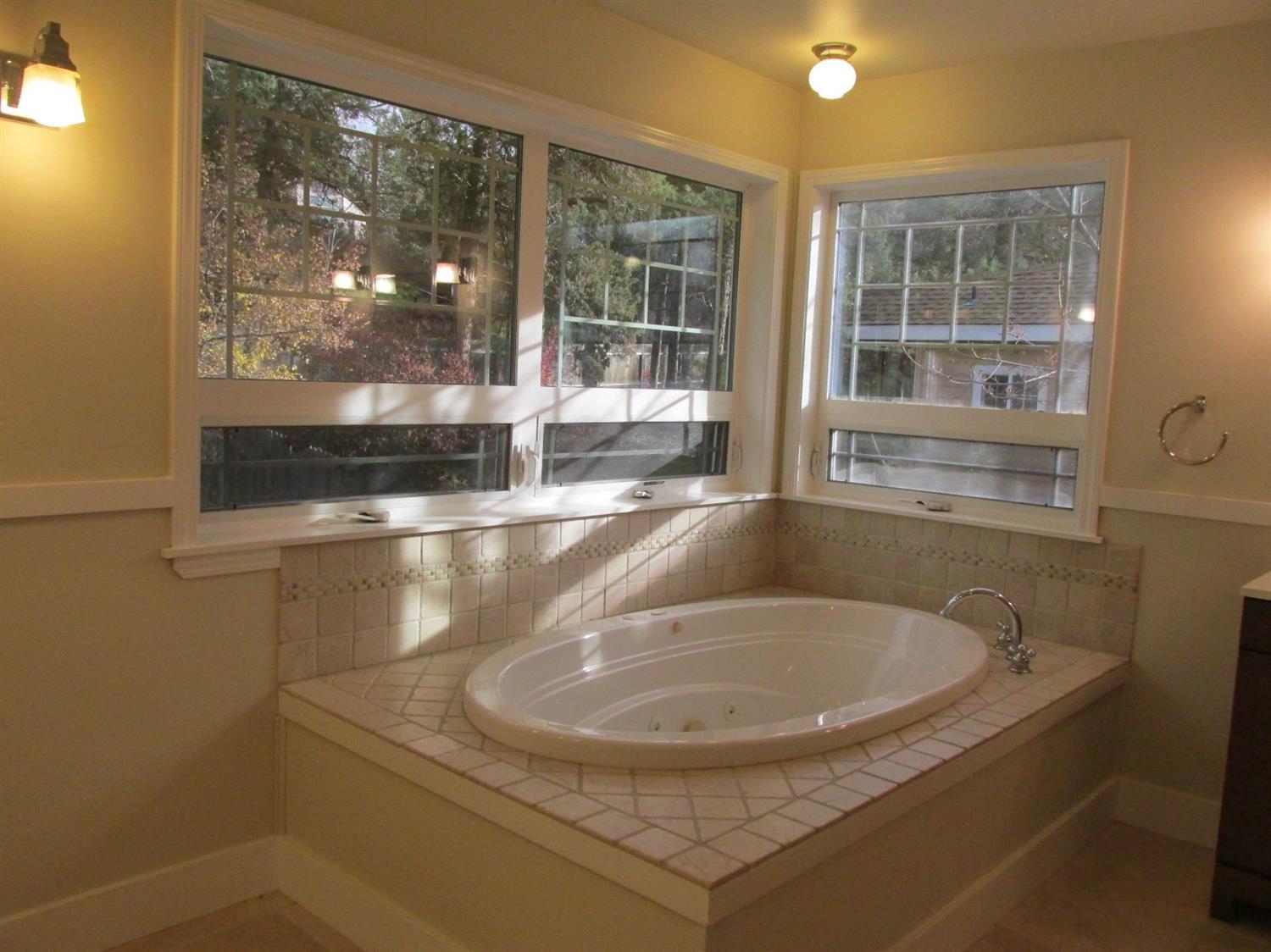 Lynnewood - Residential