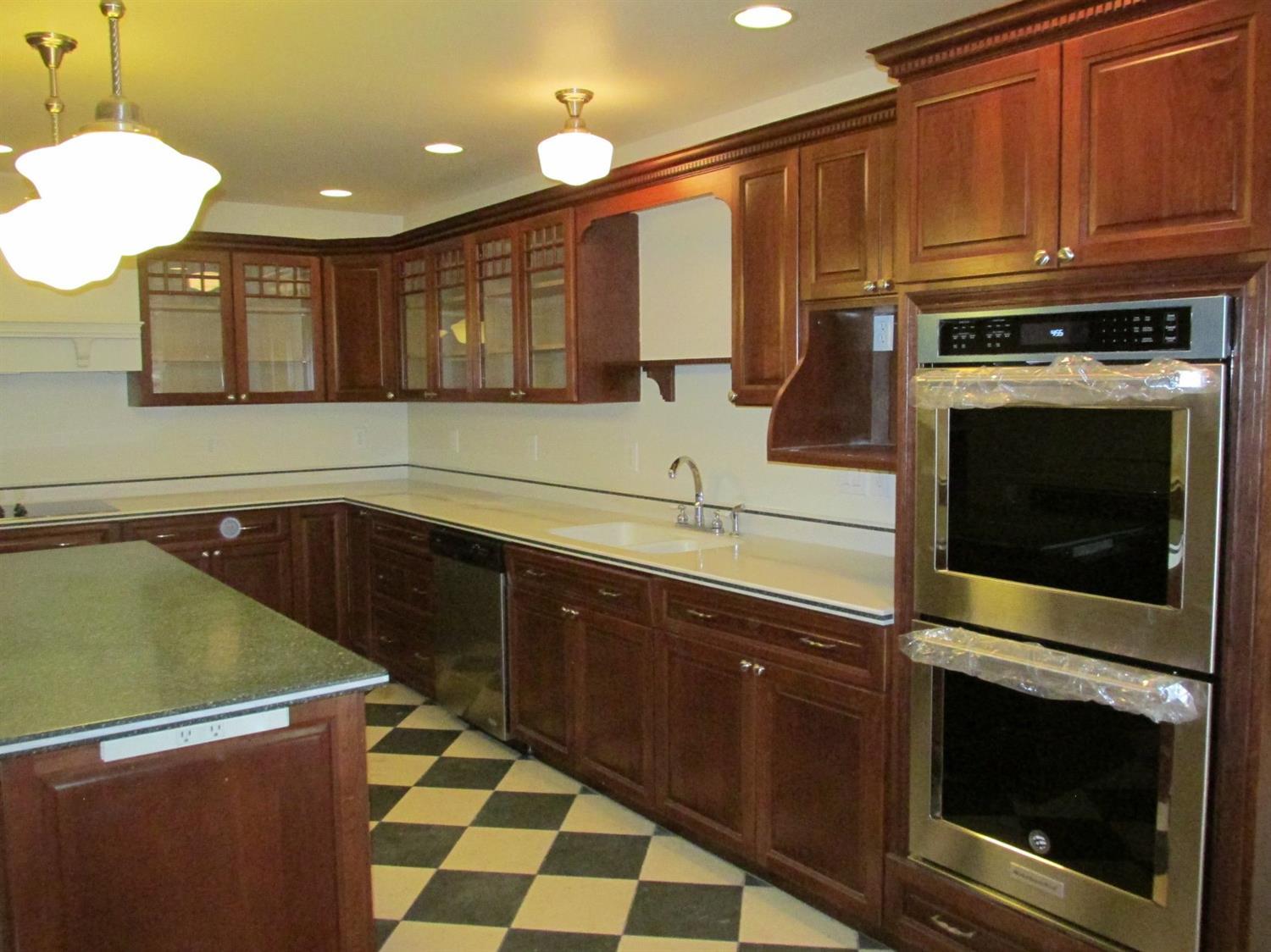 Lynnewood - Residential