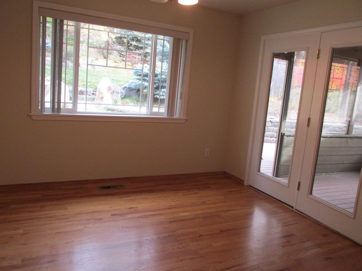 Lynnewood - Residential