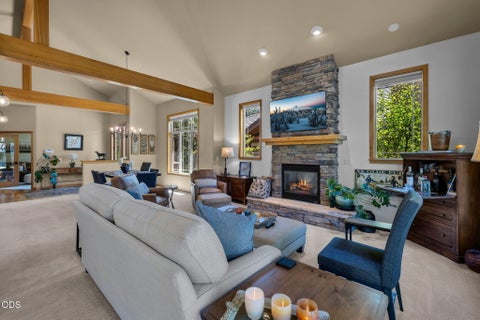 Tiny photo for 343 Mount Washington Drive, Bend, OR 97702 (MLS # 220223252)