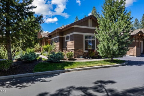 Tiny photo for 343 Mount Washington Drive, Bend, OR 97702 (MLS # 220223252)