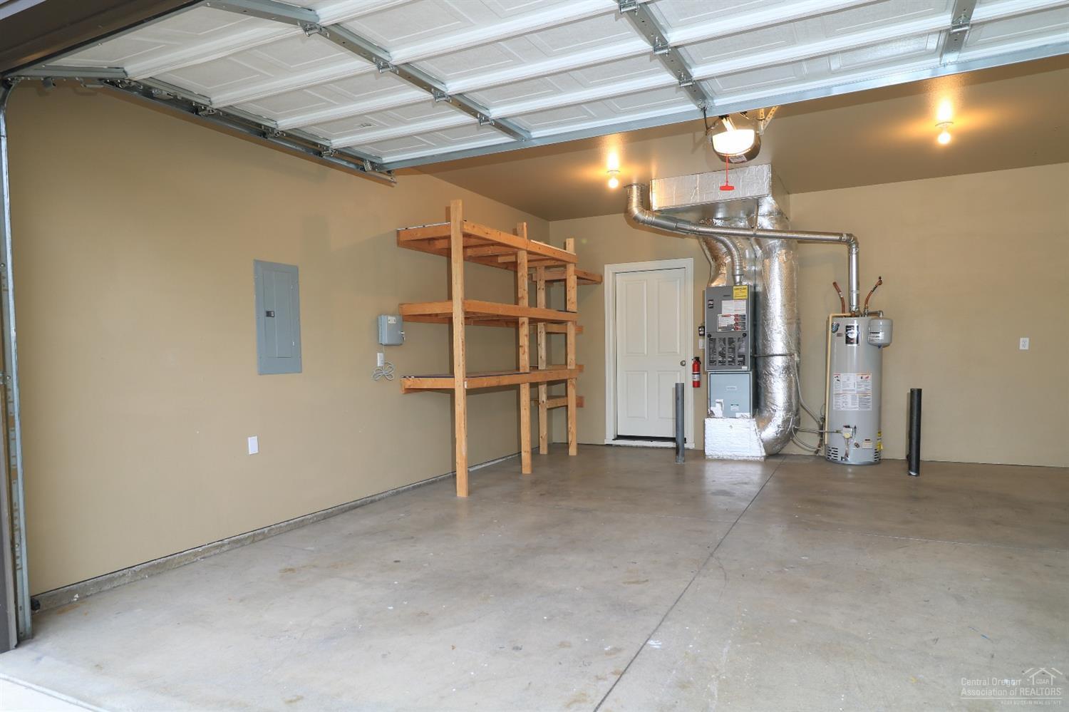 Reed Pointe - Residential