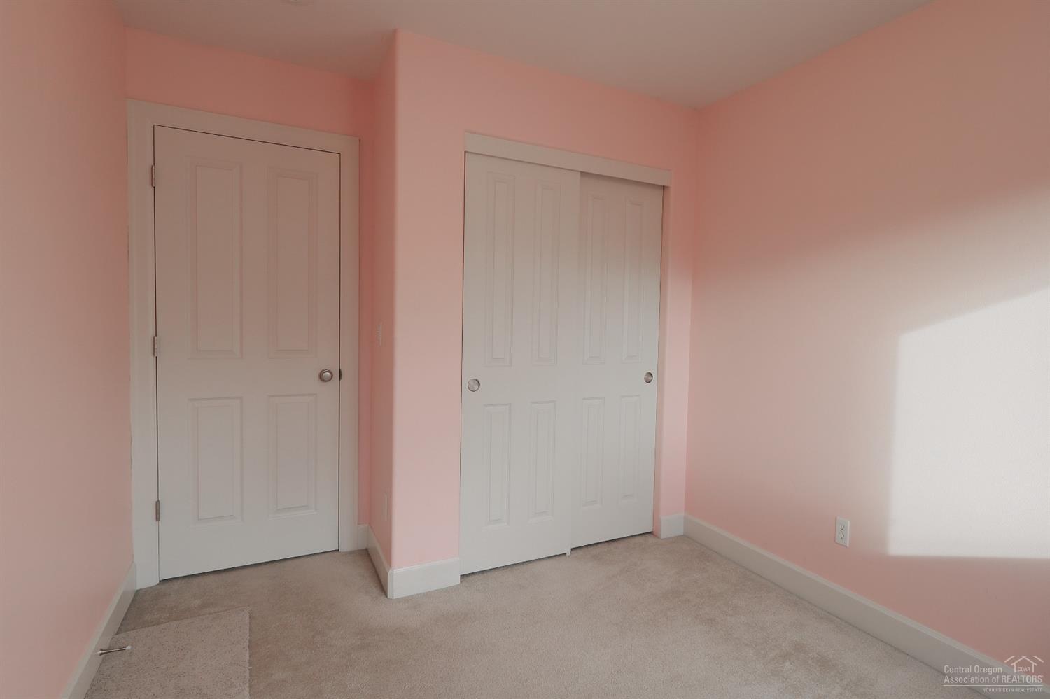 Reed Pointe - Residential