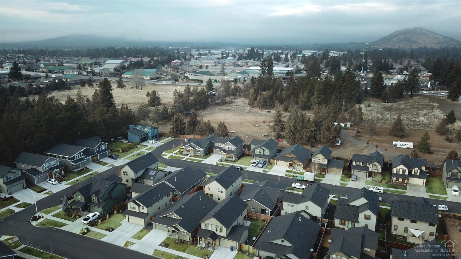 Reed Pointe - Residential