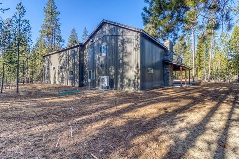 Tiny photo for 52624 Sunrise Boulevard, La Pine, OR 97739 (MLS # 220212654)