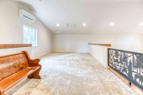 Tiny photo for 52624 Sunrise Boulevard, La Pine, OR 97739 (MLS # 220212654)