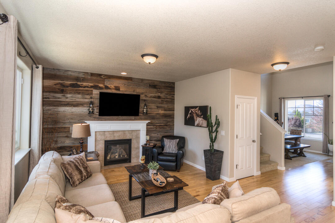 Summit Crest - Residential