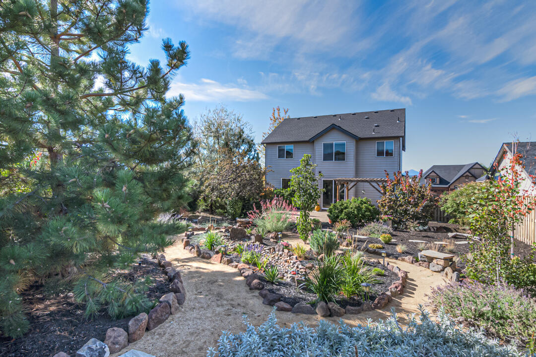 Summit Crest - Residential