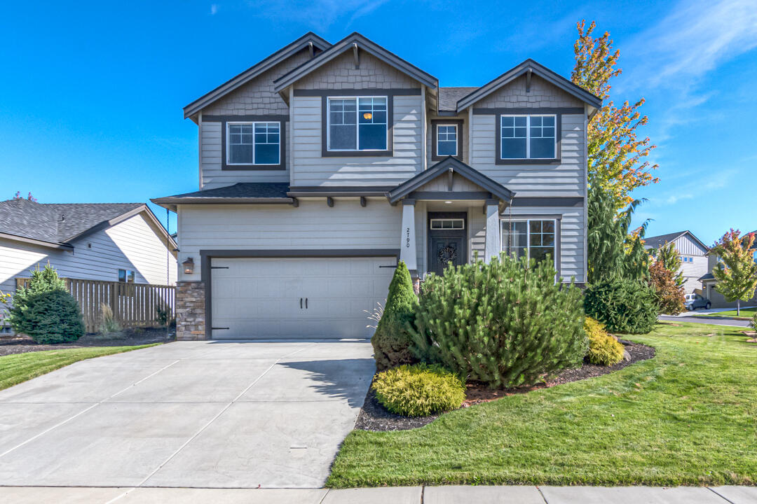 Summit Crest - Residential