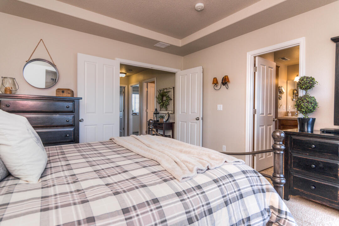 Summit Crest - Residential
