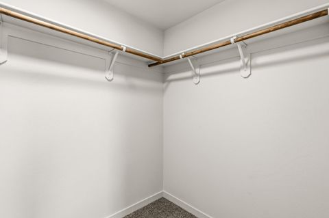 Tiny photo for 2028 Sunset Drive #4, Medford, OR 97501 (MLS # 220211613)