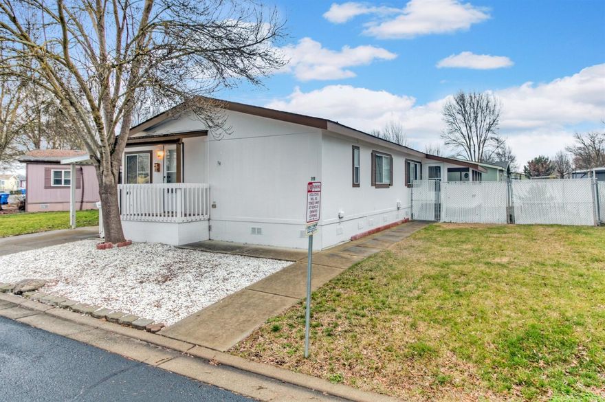 An adorable manufactured home in Butte Crest Estates family park. The home had a light and bright floor plan with new laminate flooring, new carpet, new front and back porches, new walk-in shower in the master bathroom, plus all new interior and exterior paint. There are two good sized bedrooms, and the master suite is large and open. There is a separate den/office off of the living room. The kitchen is a delight with new counters and newer appliances. Close to the clubhouse and move-in ready.