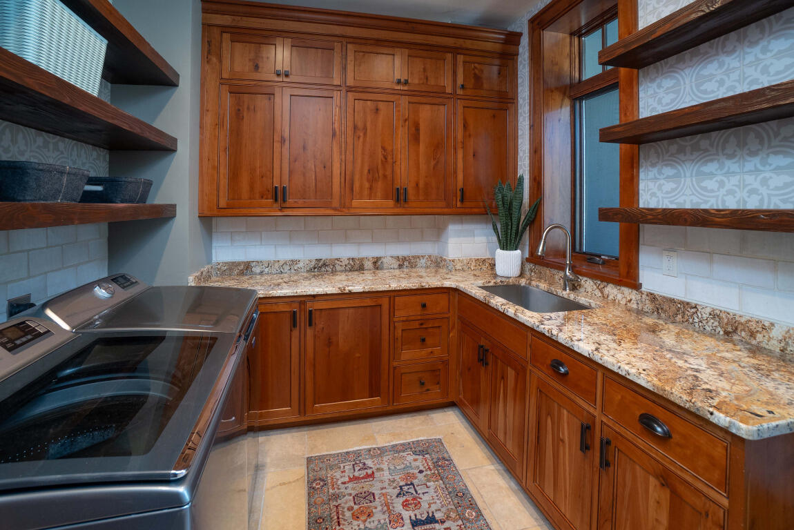 The Highlands at Broken Top - Residential