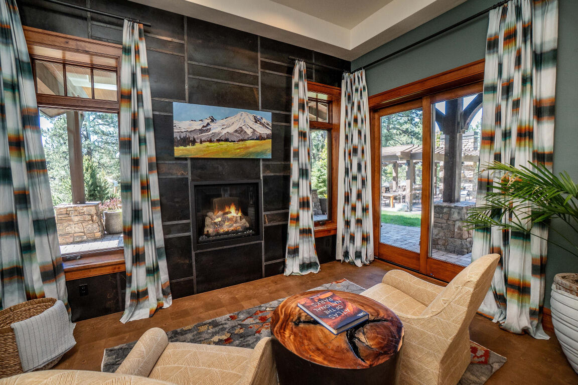 The Highlands at Broken Top - Residential